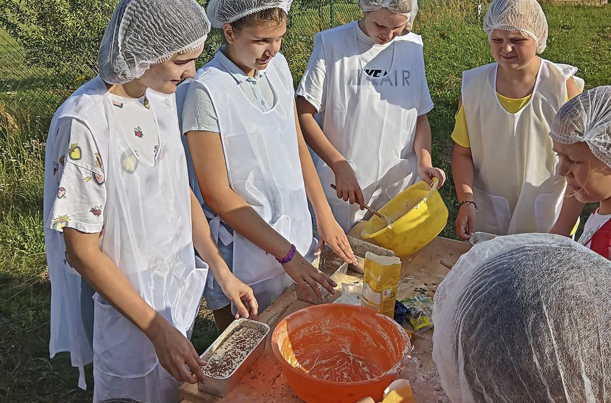 Wakacje litewskiej młodzieży w powiecie wyszkowskim • Niegów 2021